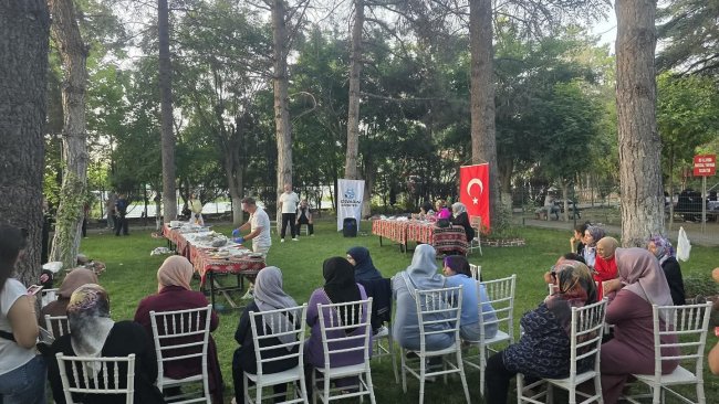 Bolvadin'de Yöresel Tatlar Yarıştı