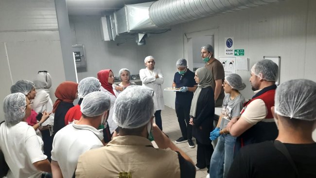 Afyonkarahisar'da Lokum Şekerleme Eğitimi Veriliyor