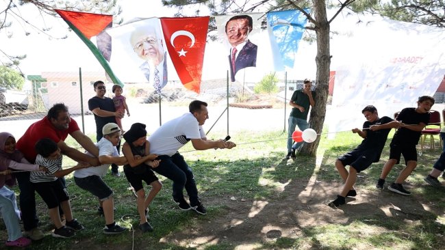 Afyonkarahisar’'da Milli Görüşçüleri Birleştiren Piknik Tertiplediler