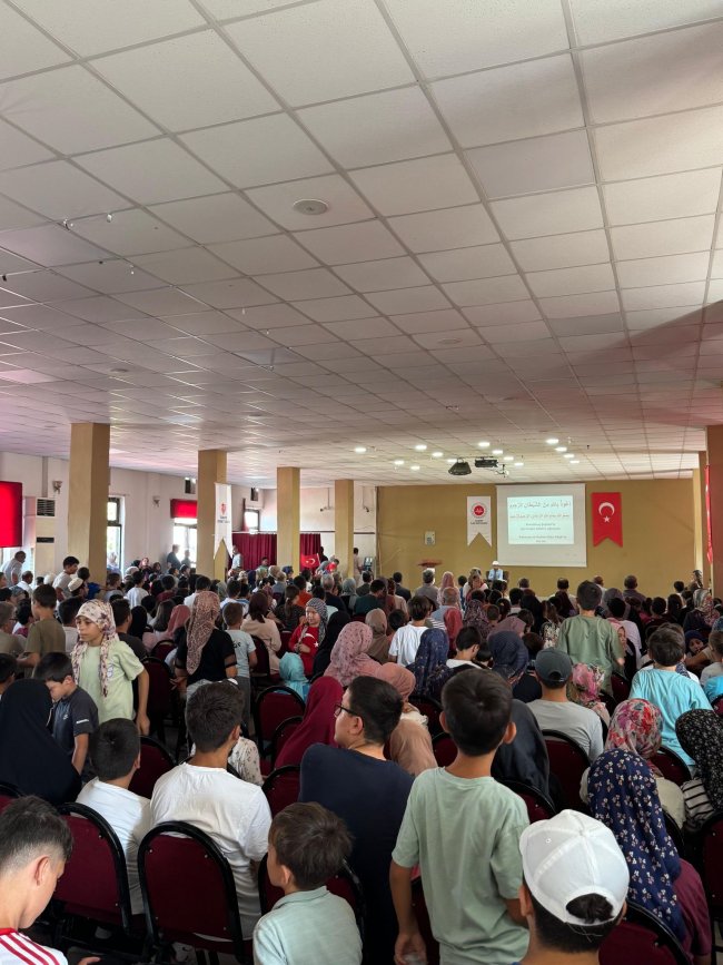 Dazkırı İlçe Müftülüğü'nden 500 Öğrenciye Kuran Programı