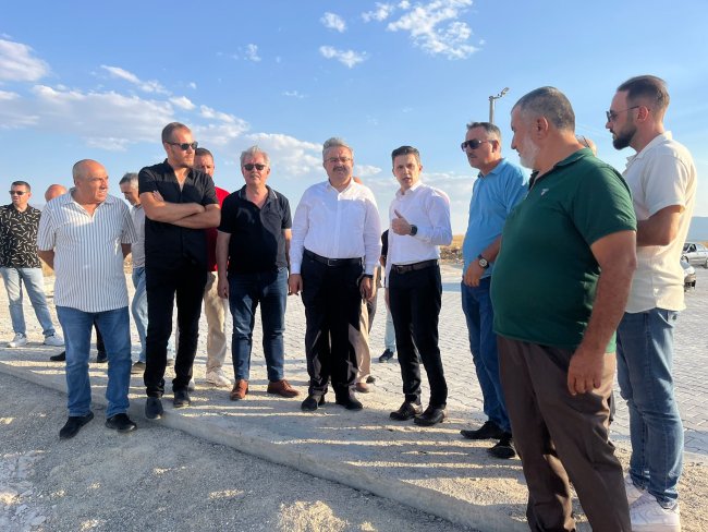 AK Partili Yurdunuseven Önce Vatandaşı Dinledi Sonra Fabrikayı Gezdi