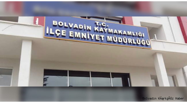 BEKÇİLERİ GÖRÜNCE KAÇMAYA BAŞLADI İLÇEMİZDE UYUŞTURUCU YAKALANDI