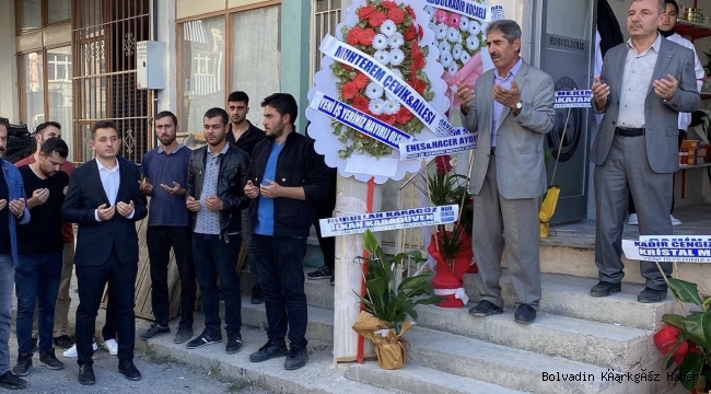 İLÇEMİZDE NEFES VETERİNER KLİNİĞİ AÇILDI! HAYIRLI OLSUN