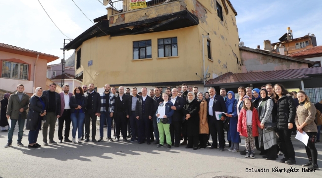 AFYON AK PARTİ İL TEŞKİLATI’NDA REKOR ÜYE ARTIŞI!