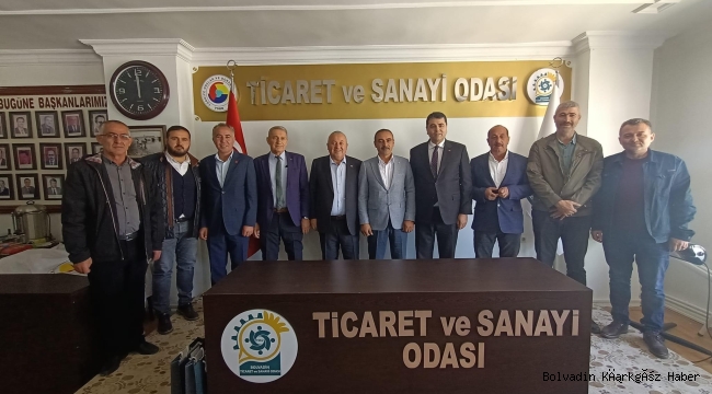 DEMOKRAT PARTİ GENEL BAŞKANI UYSAL TİCARET ODASINI ZİYARET ETTİ