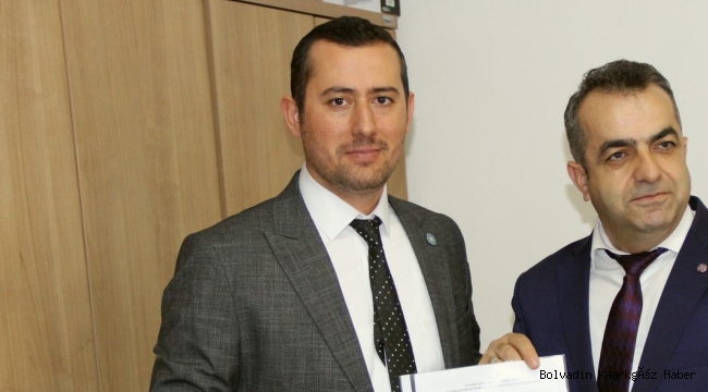 İYİ PARTİ MERKEZ İLÇE MAZBATASINI ALDI