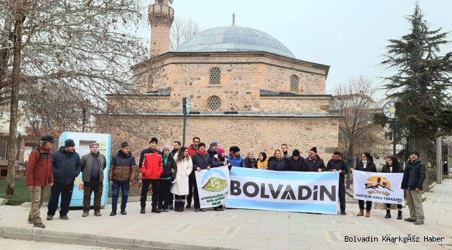 BOLVADİN DOĞA SEVERLER’DEN DİPEVLER ÇIKARMASI BAKIN NERELERİ GEZECEKLER