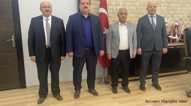 KOLAY: ONLAR KONUŞUR AK PARTİ YAPAR