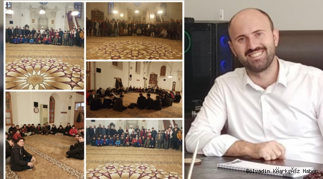 MÜDÜR GÜMÜŞ SAYESİNDE ÇARŞI CAMİİNDE GENÇLER HER GÜN SABAH NAMAZINDA BULUŞUYOR! HALKA BÜYÜYOR