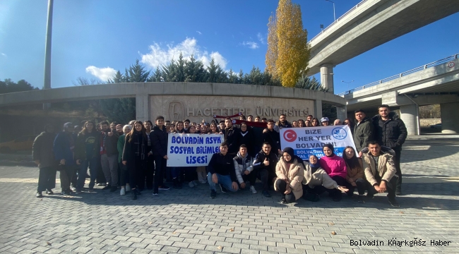 ÖZDEN HOCA’NIN ÖĞRENCİSİ OLMAK VARMIŞ! ÖĞRENCİLERİ ANKARA GEZİSİNDE