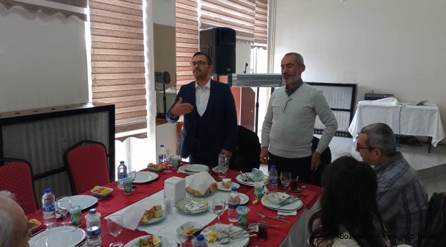 EMEKLİ ÇAKMAK ONURUNA YEMEK VERİLDİ