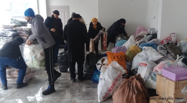 TEŞEKKÜRLER BOLVADİN! DEPREMZEDELERE YARDIM SEL OLDU AKTI