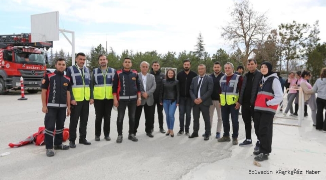 ALKASAN İLKÖĞRETİM OKULUNDA YANGIN TATBİKATI YAPILDI