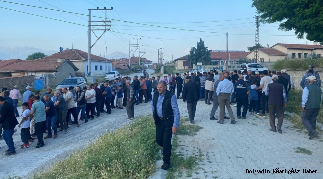 KURBAN BAYRAMI NAMAZI İLÇEMİZDE YOĞUN KATILIMLA İDRAK EDİLDİ