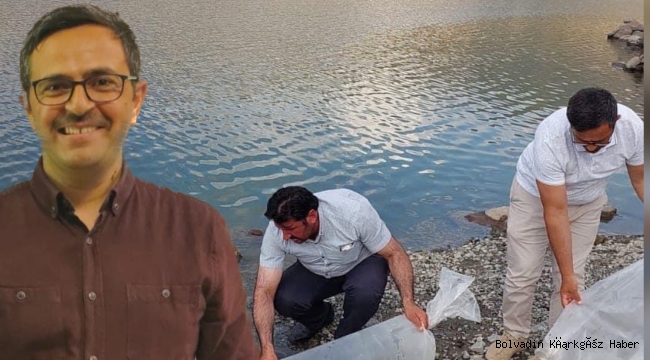 BOLVADİN İLÇE TARIM’IN BAŞARILI MÜDÜRÜ 12.000 ADET PULLU YAVRU SAZANI GÖLETLERE BIRAKTI
