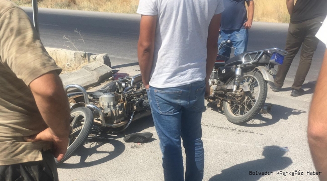 HARLAK KAVŞAĞINDA MOTOR KAZASI! 1 AĞIR 2 YARALI