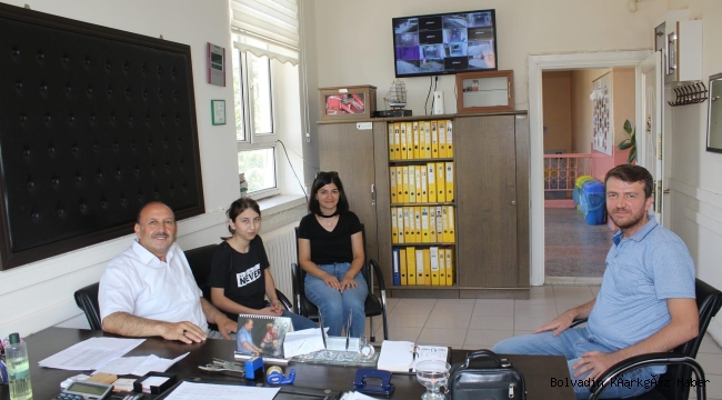 ÖZÇAL’DAN YENİ ÖĞRETİM YILINA HUMMALI HAZIRLIK! BOLVADİN’DE 8500 ÖĞRENCİ DERS BAŞI YAPACAK