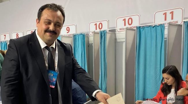 BAŞKAN TOPÇU OYUNU KULLANDI