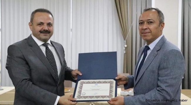 PROF. DR. KANDEMİR BOLVADİN’İN BOLVADİN’İN GURURU OLDU