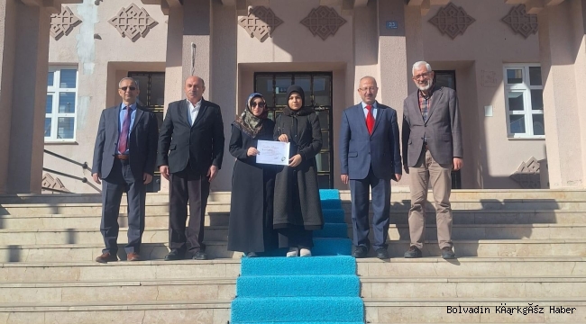 BOLVADİN’DEKİ HAFIZ İL 3. CÜSÜ OLDU