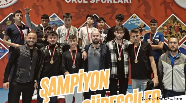 BOLVADİN İMAM HATİP LİSESİ 11 MADALYA ALDI