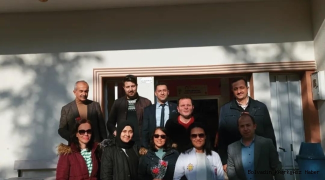 MUHTAR AYAR MAHALLESİ’NDEKİ ÖĞRETMENLERİ UNUTMADI