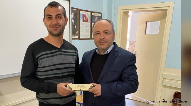 ÖZAYDIN’DAN ÖĞRETMENLERE HEDİYE