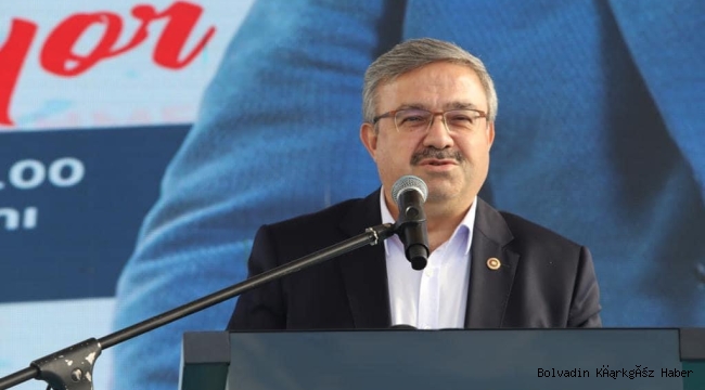AK PARTİ MİLLETVEKİLLERİ AÇILIŞTAN AÇILIŞA KOŞUYOR