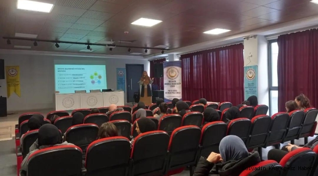 BOLVADİN İMAM HATİP’TE MAHREMİYET KONULU SEMİNER VERİLDİ