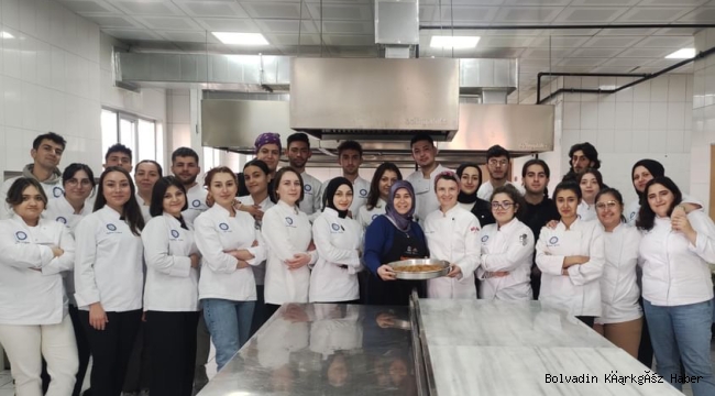 DİLEK KARYAĞDI BOLVADİN’İN GURURU OLDU