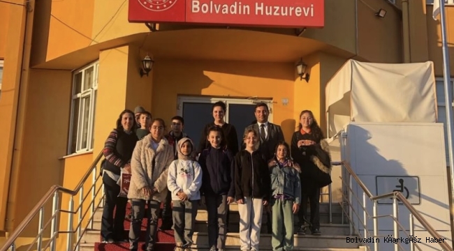 HASAN GEMİCİ ORTAOKULU’NDAN HUZUREVİ’NE ZİYARET