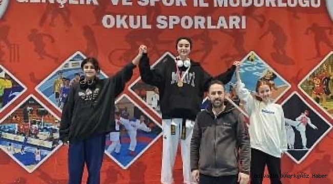 VUSLAT ÜSTÜNDAĞ BOLVADİN’İN GURURU OLDU