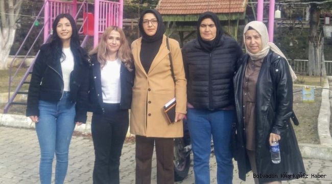 AK PARTİ BOLVADİN KADIN KOLLARINDAN BELDELERE ZİYARET
