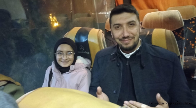 BOLVADİN’DE UMRECİLER DUALARLA UĞURLANDI