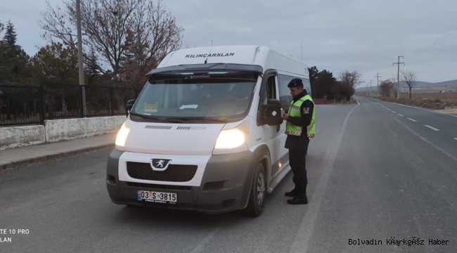 BOLVADİN’DE TRAFİK DENETİMLERİ SÜRÜYOR