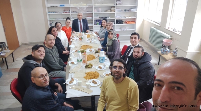 KEMERKAYA İLKÖĞRETİM OKULU’NDA ŞEPİT İKRAMI