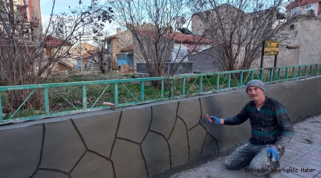 OLKUN TÜRBEYİ ÇİÇEK GİBİ YAPTI