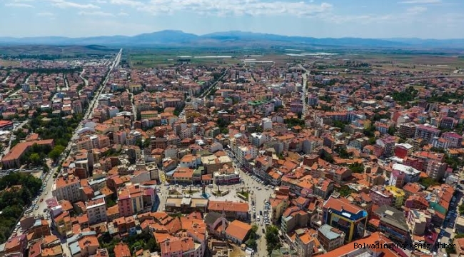 SANDIKLI’DA FARELER VE BÖCEKLER BASTI