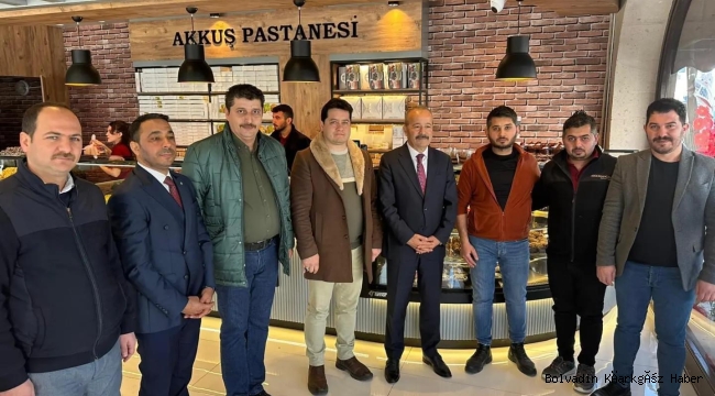 AKKUŞ PASTANESİ YENİ YERİNDE AÇILDI