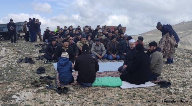 KARAYOKUŞ KÖYÜ’NDE YAĞMUR DUASI YAPILDI