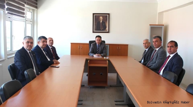 KAYMAKAM BOLAT İSTİŞARE TOPLANTISI DÜZENLEDİ
