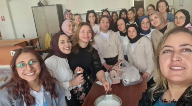 MESLEK YÜKSEKOKULU’NDA ÖĞRENCİLER PEYNİR ÜRETİMİ YAPTI