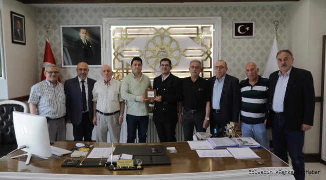 BAŞKAN AYNACI’YA HAYIRLI OLSUN ZİYARETLERİ SÜRÜYOR