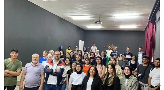 BOLVADİN MESLEKYÜKSEK OKULU ÖĞRENCİLERİ İŞ HAYATINA HAZIRLIYOR