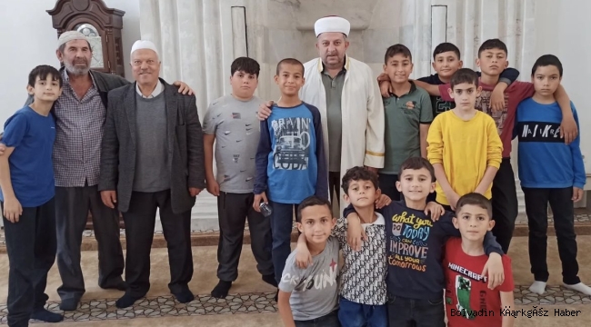 BOLVADİN MÜFTÜLÜĞÜ TAM KADRO GENÇLERİN YANINDA!