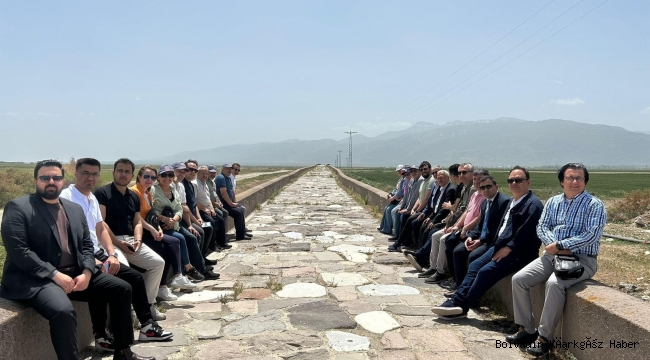 LOJİSTİK’TEN GELEN 30 AKADEMİSYEN BOLVADİN’İ GEZDİ