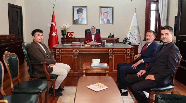 ÖZBURUN BELDE BAŞKANI’NDAN VALİ YİĞİTBAŞI’NA ZİYARET