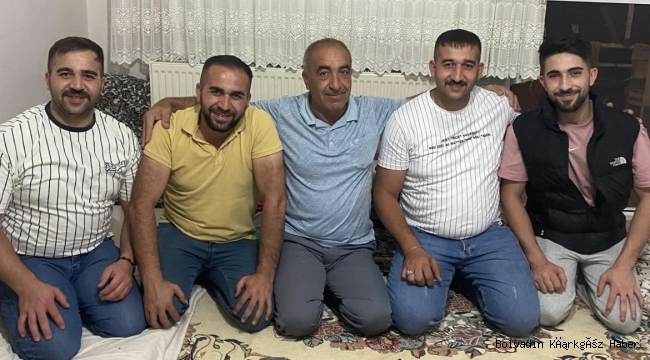 Bolvadin’de Pek Çok Vatandaş Babalar Gününü Kutlandı