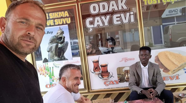BOLVADİN’E UGANDALI’DA GELDİ