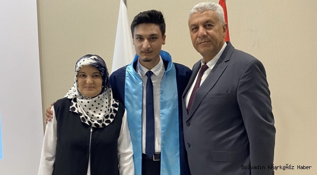 Bolvadin’in Gururu Doktor Oldu! Hayırlı Olsın!